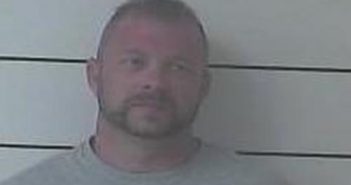 LAWRENCE WADDELL – 2017-05-29 17:56:00, Boyd County, Kentucky – mugshot, arrest LAWRENCE WADDELL - 2017-05-29 17:56:00, Boyd County, Kentucky - mugshot, arrest